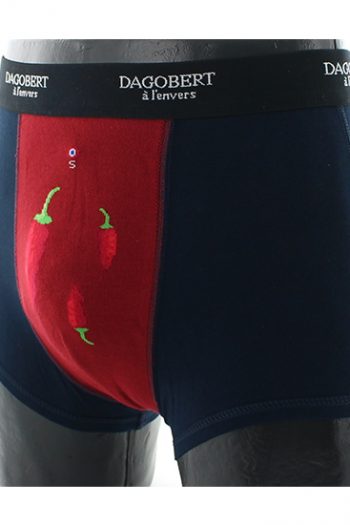 Boxer Piments marine et rouge. En coton d'Égypte. De la marque Dagobert à l'envers.