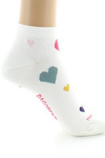 Socquettes fantaisies coton coeur de chez Dagobert à l'envers. Une fabrication soignée juqu'au bout des pieds et 100% made in france.