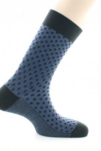 Chaussettes à plumetis carrés pour homme sans élastique en laine peignée de la marque Perrin. Disponible en 4 coloris. Made in France.