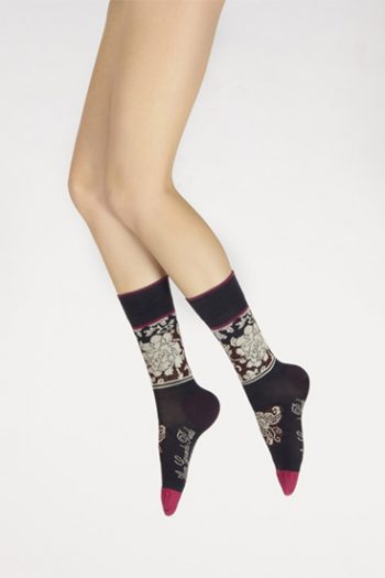 Chaussettes Kimono de la marque Berthe Aux Grands Pieds. Tricotées en laine et coton. Fabrication exclusivement française.