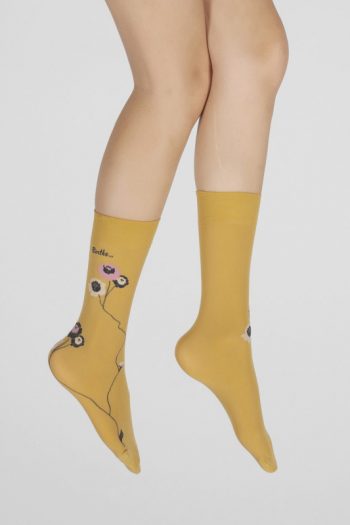 Mi-chaussettes-berthe-aux-grands-pieds-lycra-fleur-ocre