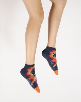 Socquettes de Sport La Femme au foulard. Renfort en maille bouclette. Coloris bleu roy, rose et orange. Berthe Aux Grands Pieds, fabrication française