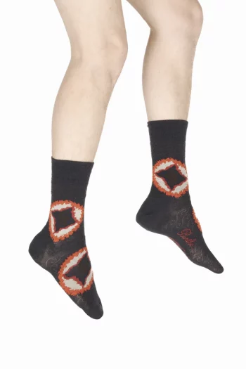 Chaussettes homme en laine Cercles de Feux de la marque Berthe Aux Grands Pieds. Tricotées en laine et coton. Fabrication exclusivement française.