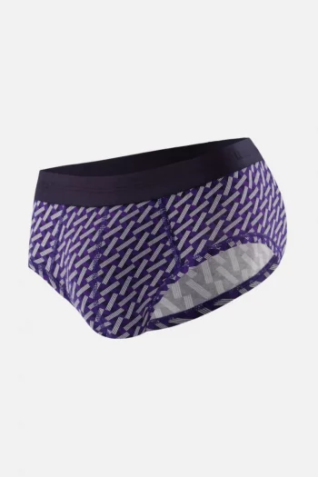 Slip en coton Terrible Diagonales de la marque Le Slip Français. Coupe peu échancrée pour le confort. Fabrication exclusivement Française.