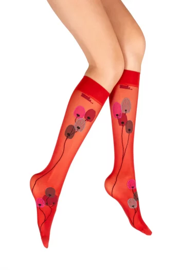 Mi-Bas 30D Rouge La Monnaie du Pape. En lycra 30 deniers. De la marque Berthe Aux Grands Pieds. Un produit fabriqué exclusivement en France .