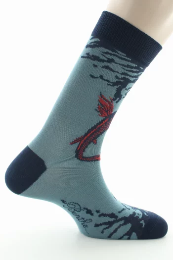 Chaussettes Homme Poisson Japonais. Coloris turquoise et orange. En Fil d'Ecosse. De la marque Berthe Aux Grands Pieds. Fabrication Française