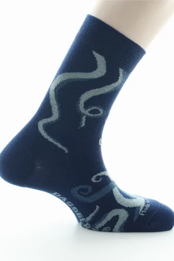 Chaussettes fantaisies poulpe bleu en coton d'Egypte de chez Dagobert à l'envers pour. Bord souple, renfort pointe et talon. Made in France.