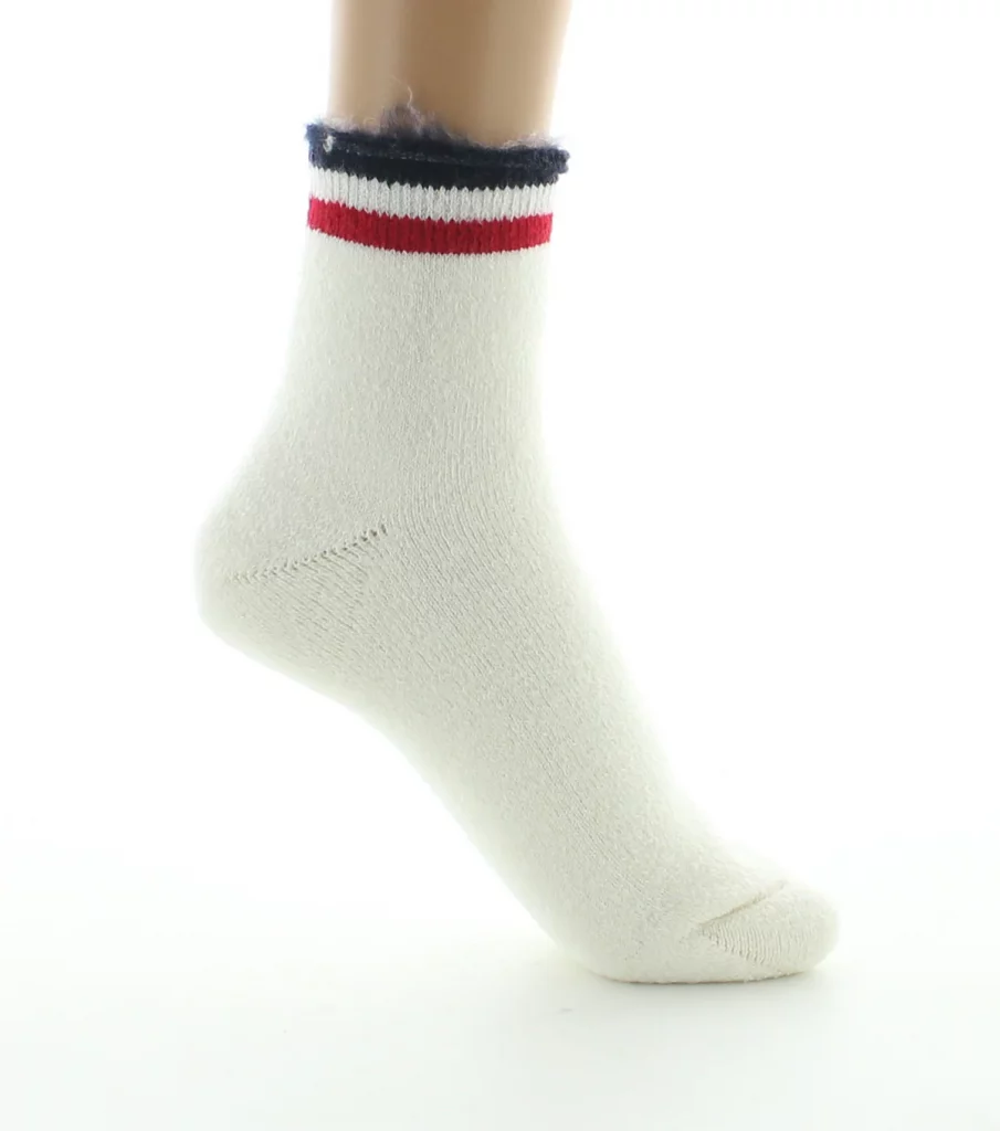 chaussons de nuit en laine grattée blanc, tige tricolore. Cocooning, existe en marine. de la marque Perrin, fabrication française